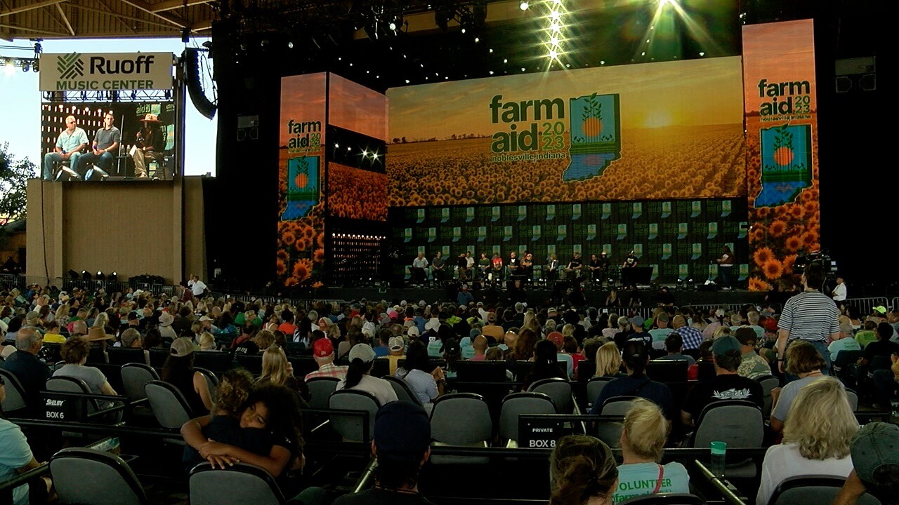 Farm Aid at Ruoff Music Center