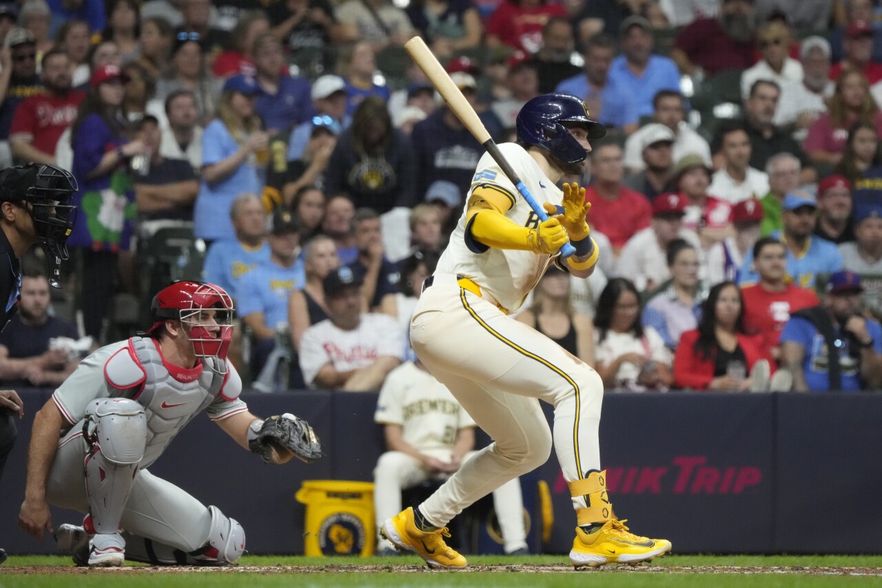 Phillies Brewers Baseball