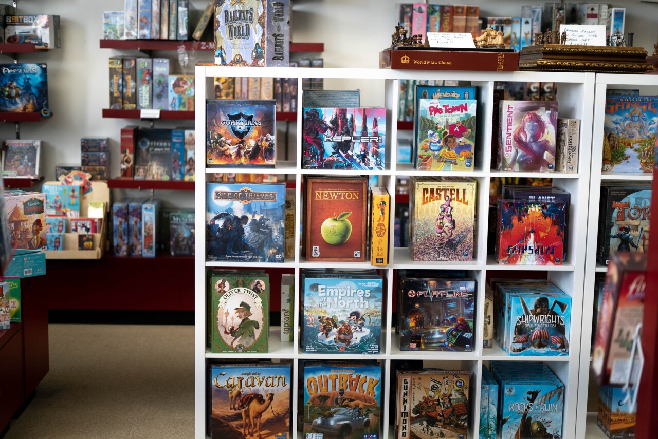 Family Game Time (5 of 6).jpg