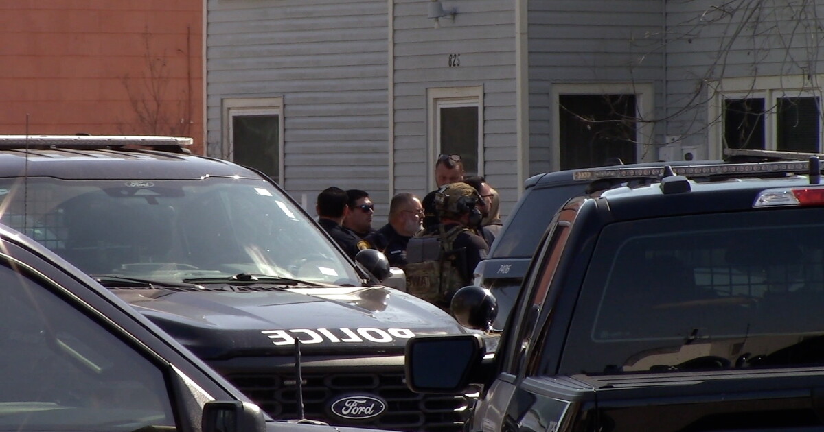 Welfare check leads to standoff with CCPD and SWAT in Bay Area neighborhood