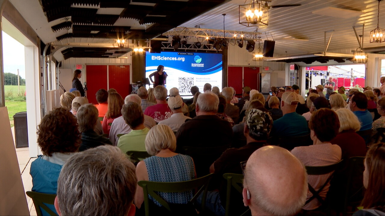 emf presentation crowd.jpg