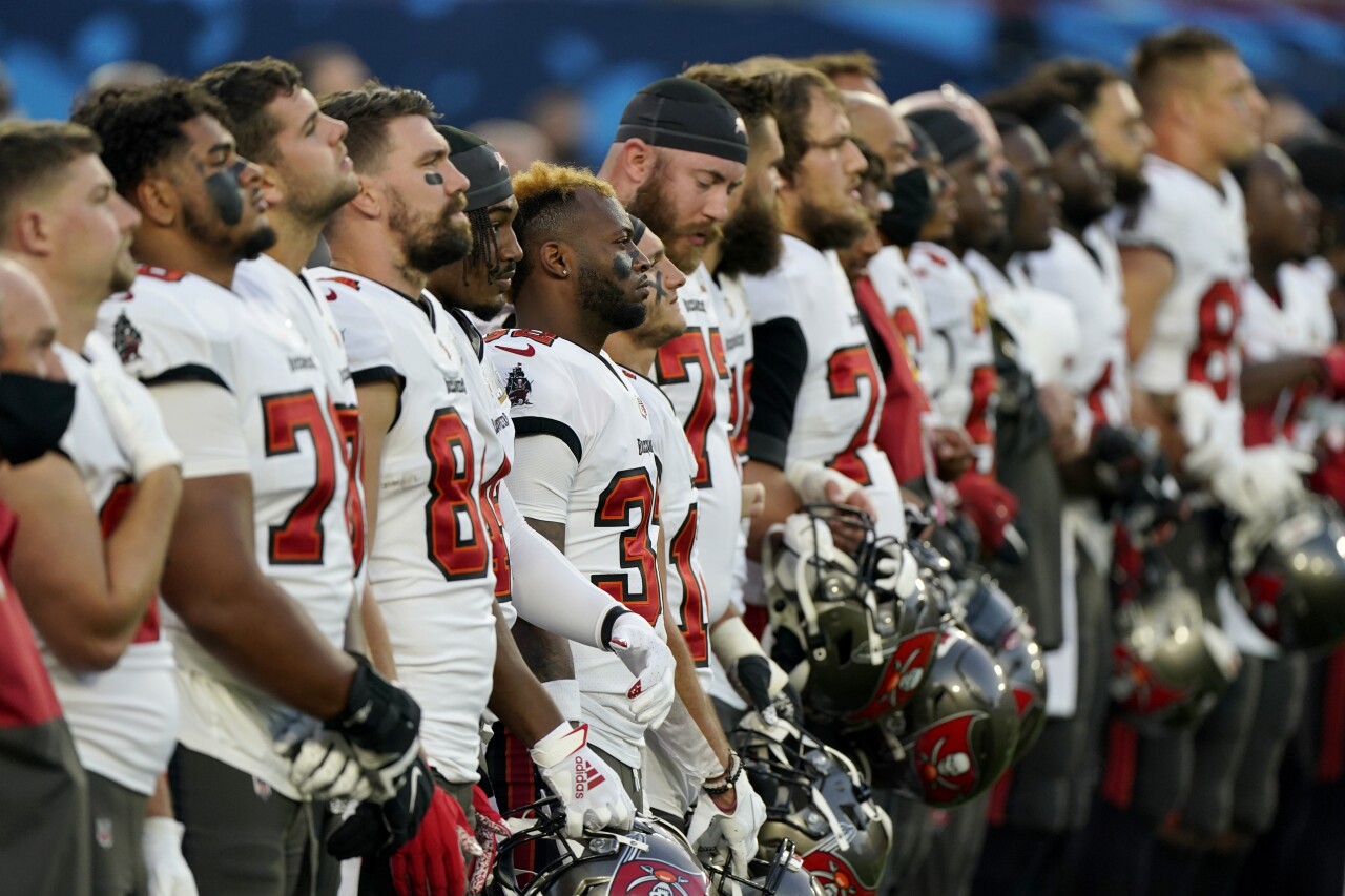 Chiefs Buccaneers Super Bowl Football