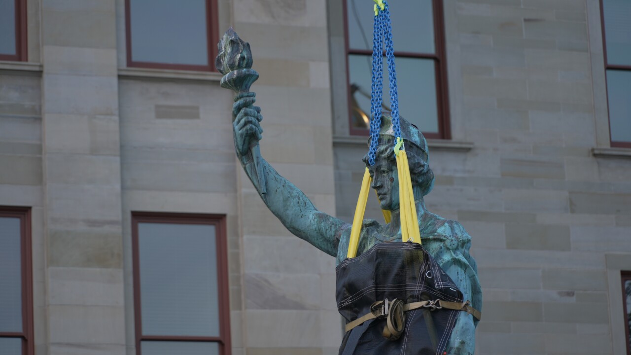 "Montana" Statue Moved