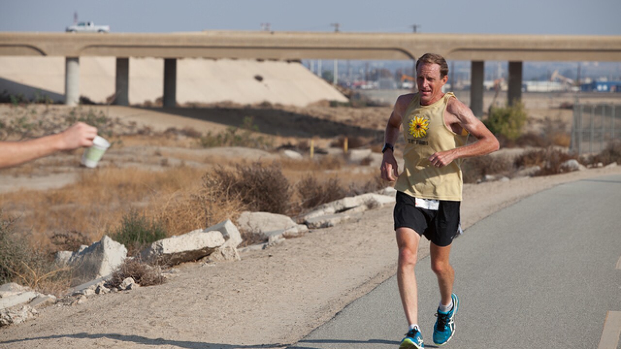 Photos: Bakersfield Marathon Mile 10 and Mile 23