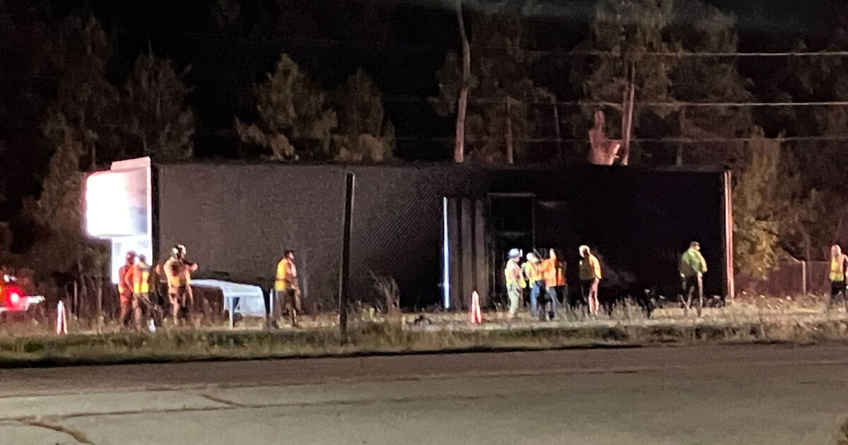 Highway 57 northbound lanes re-open after blockage due to semi fire