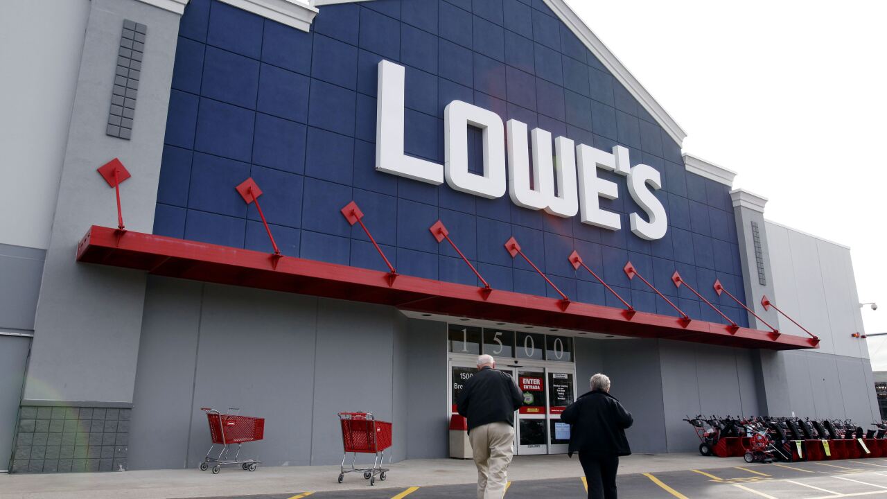 Lowes Hardware Store