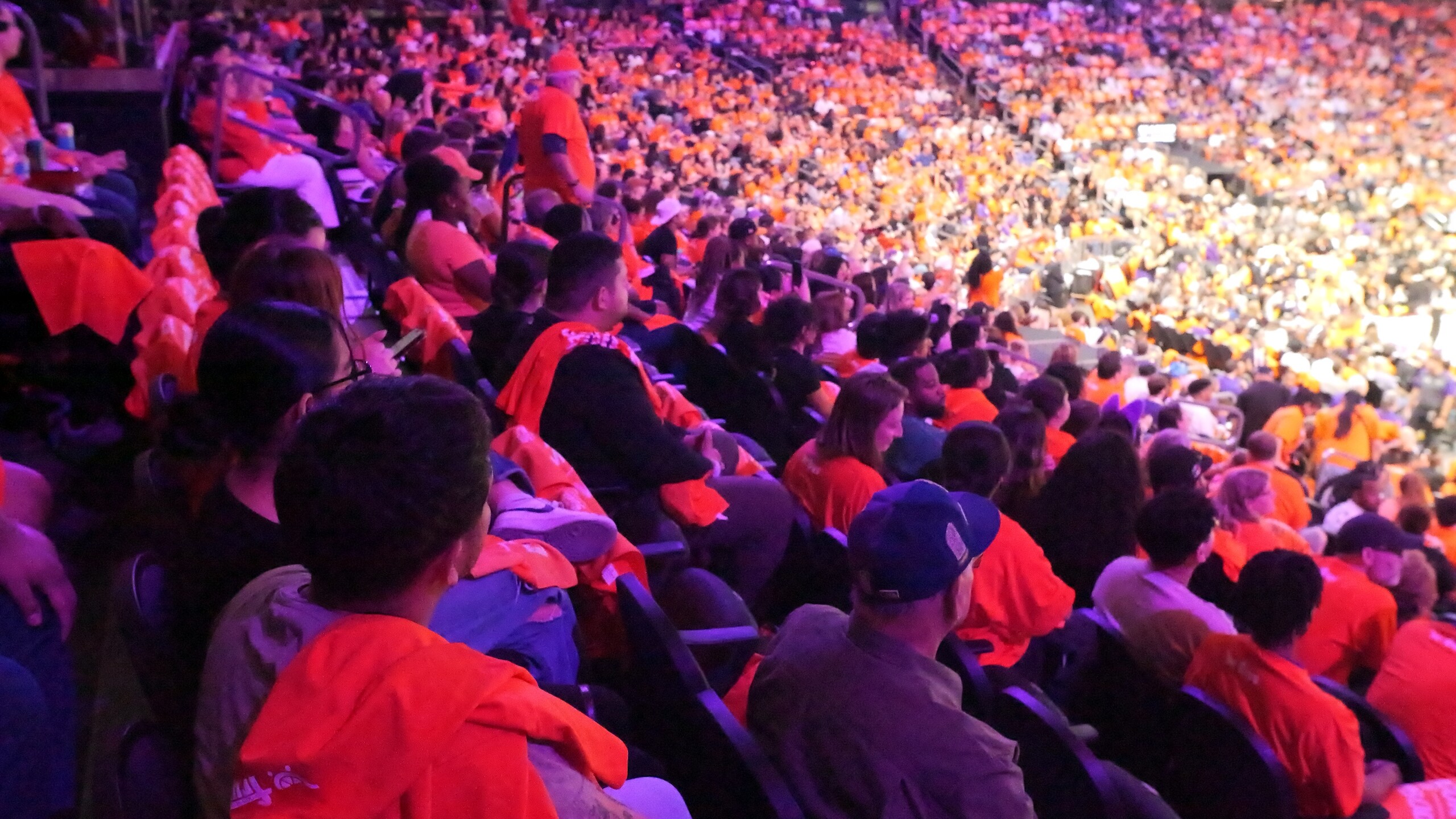 Fans inside the Mortgage Matchup Center in Phoenix.