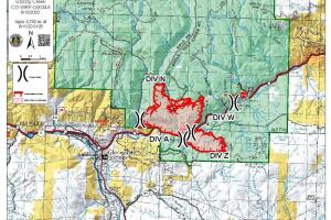 grizzly-creek-fire-1am-wedaug12.jpeg