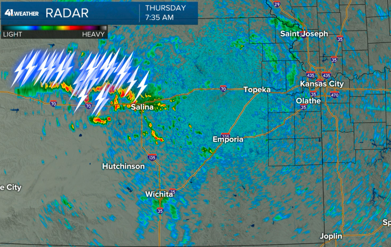 Doubling of lightning strikes in 15 minutes