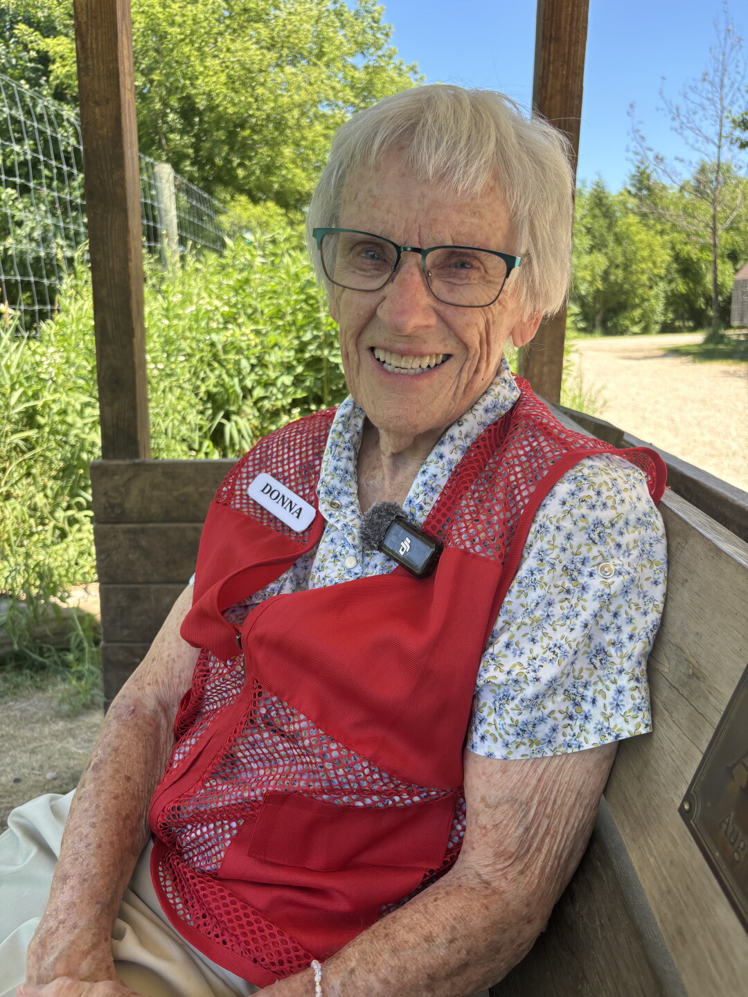Donna Siegl volunteers at Shalom Wildlife Zoo