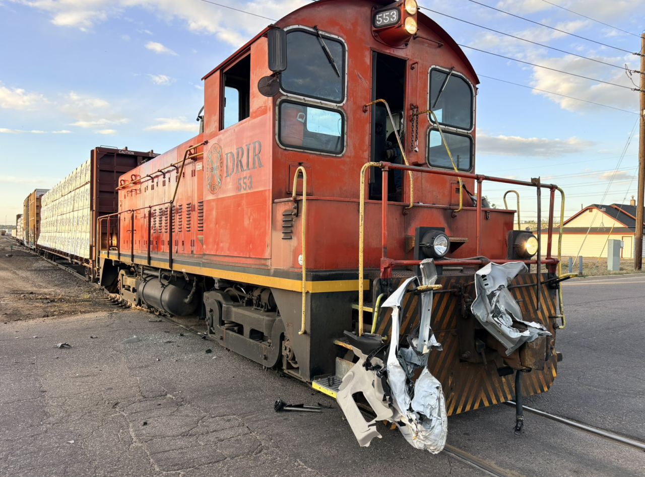 train hit truck adams county