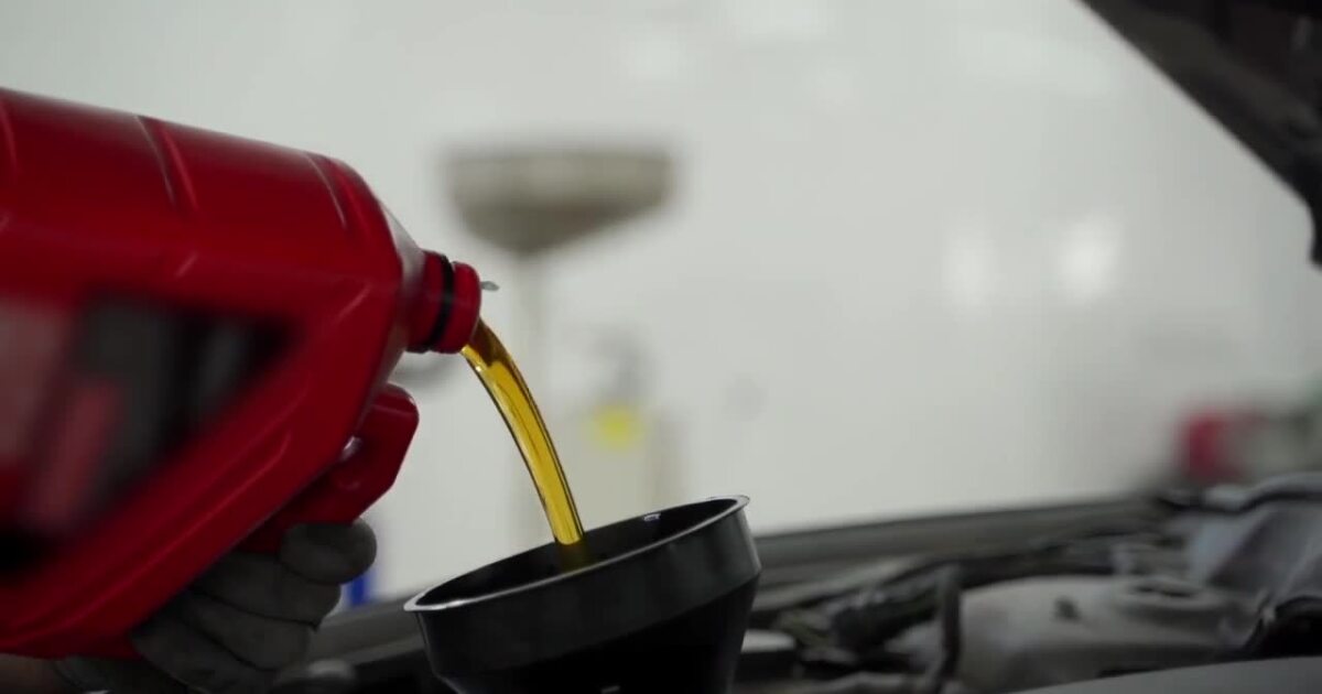 Winter car maintenance tips to avoid holiday travel breakdowns Winter car maintenance tips to avoid holiday travel breakdowns