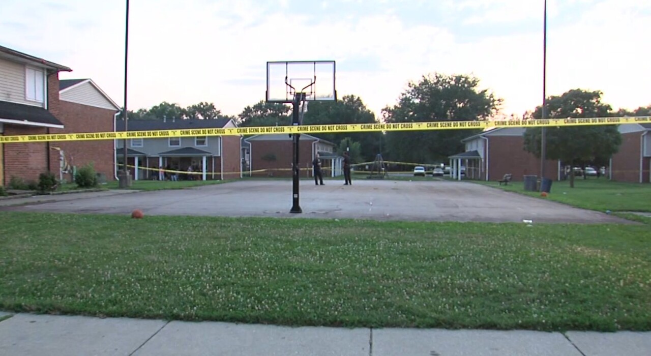 teakwood dr court.jpg