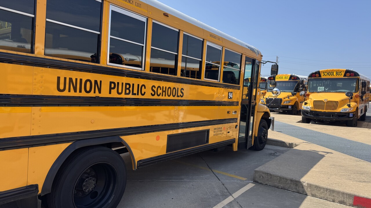 Union Public Schools announces pay raise for bus drivers