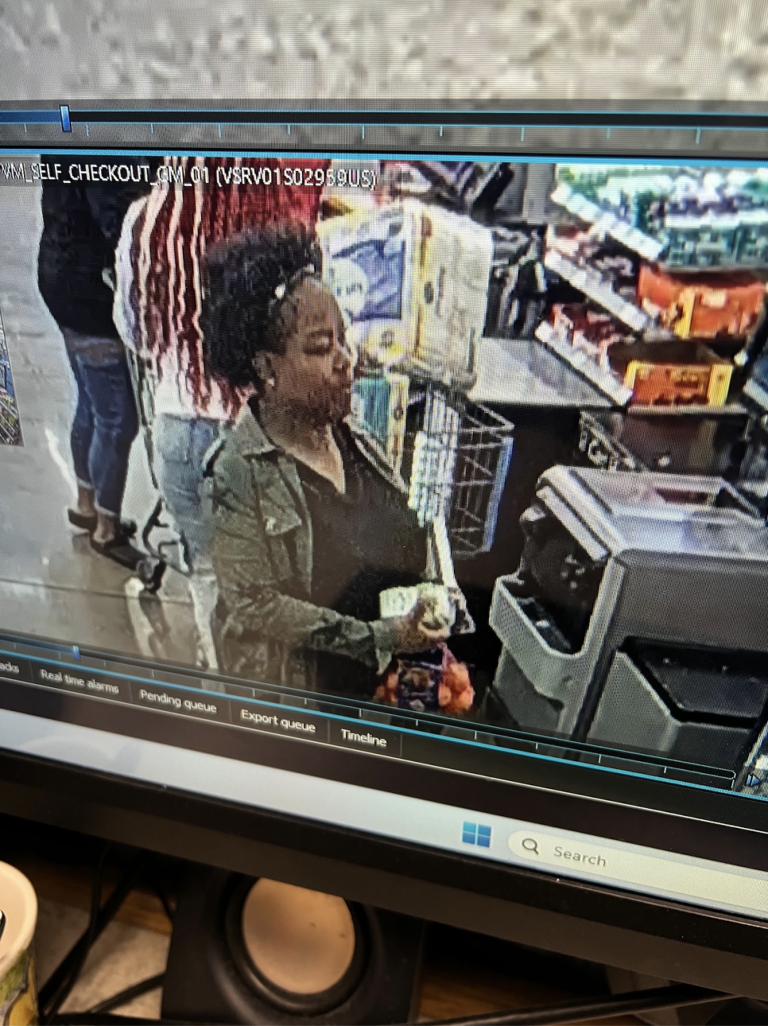EASTPOINTE DOG DUMPED AT ALDI 4