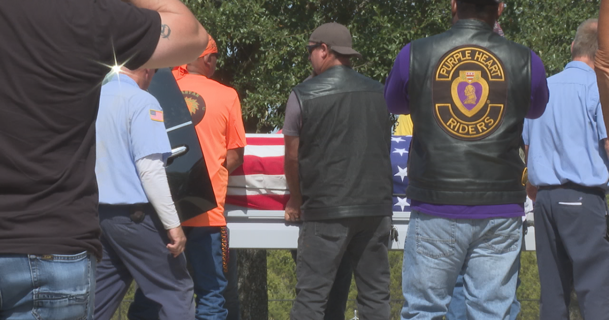 Dozens attend unaccompanied veteran funeral in Killeen Wednesday - Vimarsana News