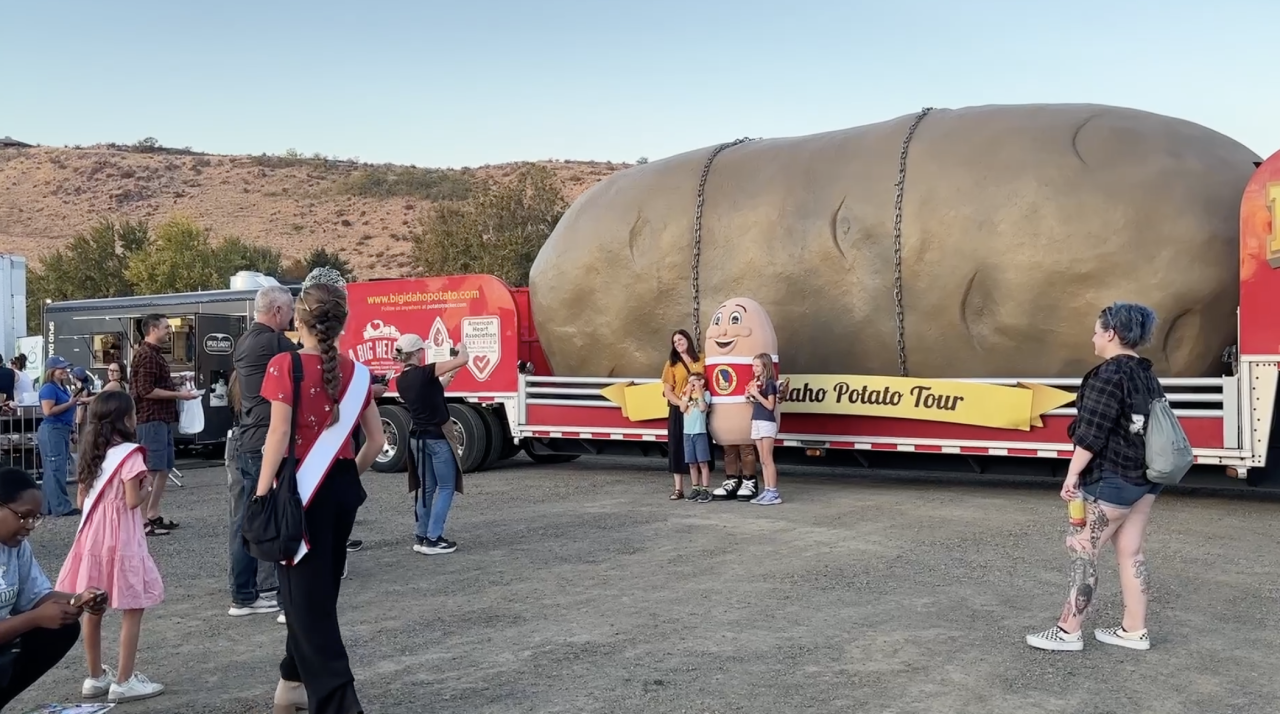 Idaho sets new Guinness World Record for largest serving of French fries