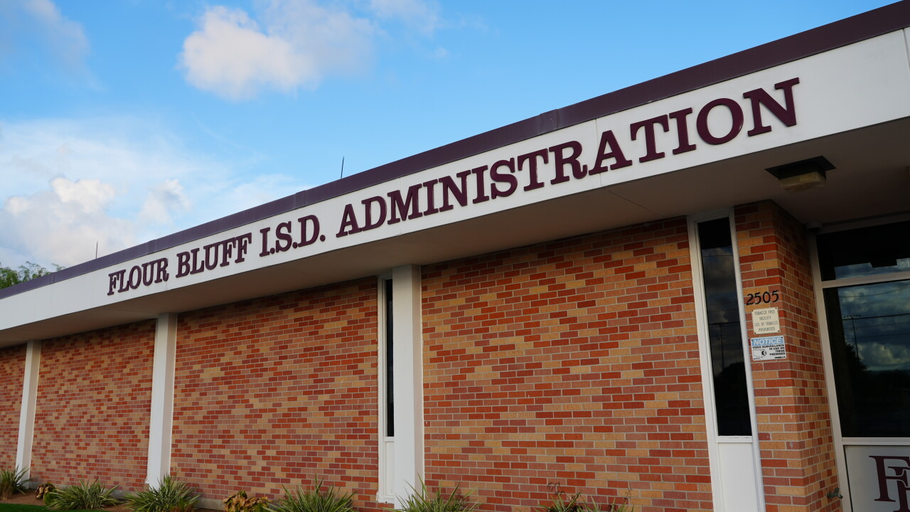 flour bluff 