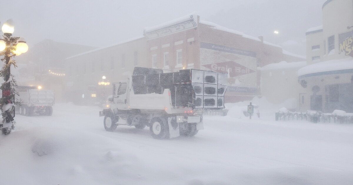 Scams to look out for during severe weather - Vimarsana News