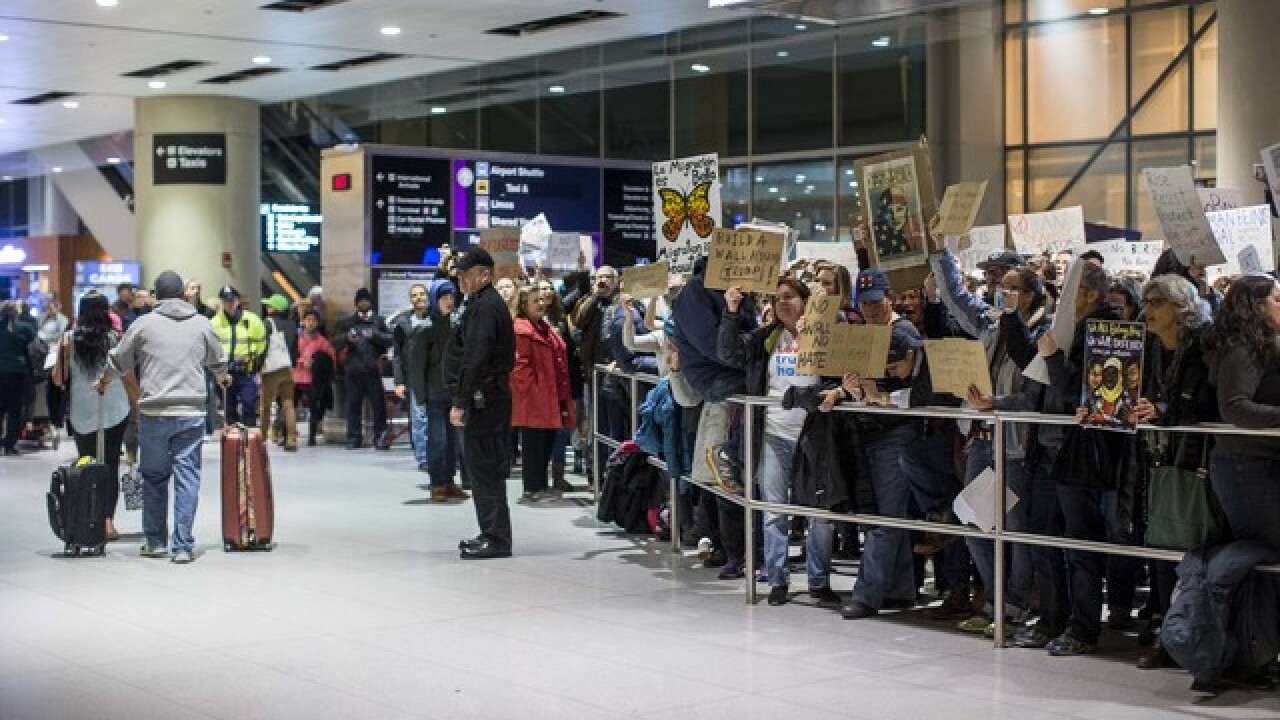 PHOTOS: Nationwide protests over immigration ban