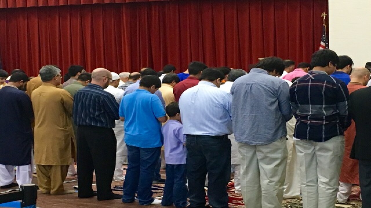 PHOTOS: Central Indiana Muslims observe Ramadan