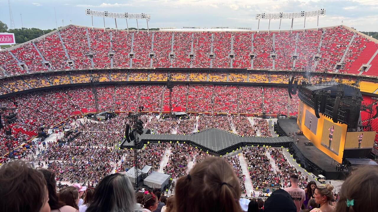 Taylor Swift fans fill GEHA Field at Arrowhead Stadium