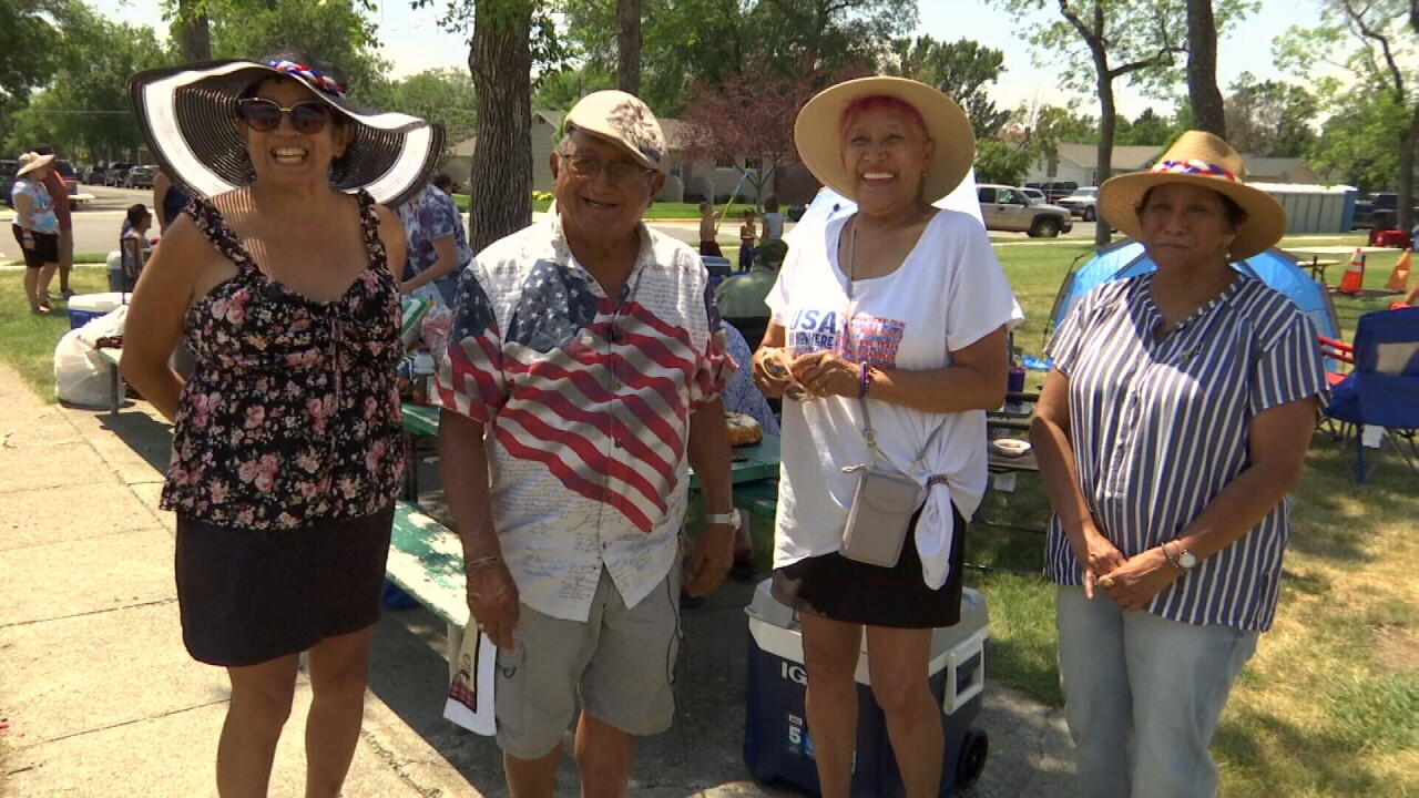 070421 ROJAS FAMILY.jpg