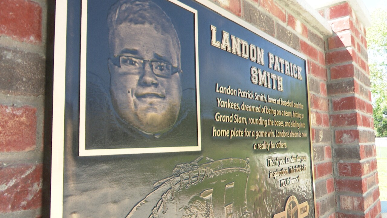 Landon Smith plaque