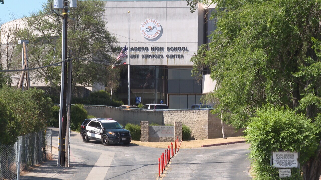Atascadero High School closed due to threat