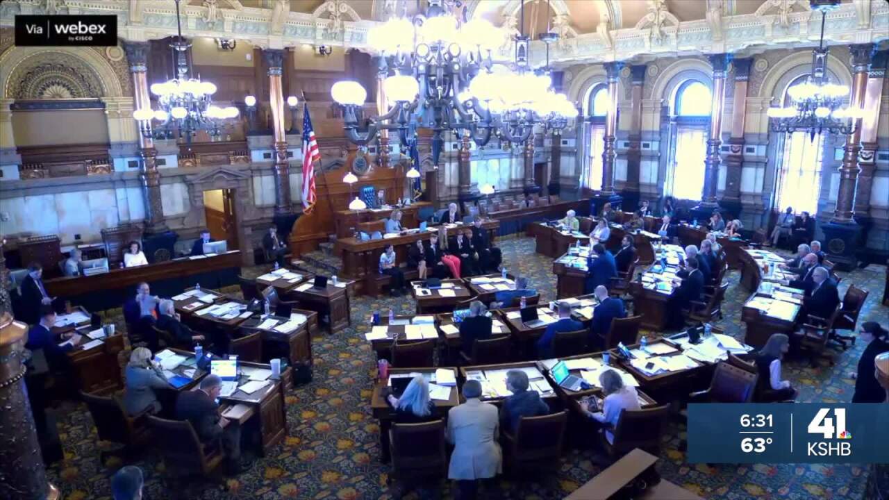 Kansas Senate votes on sex offender law