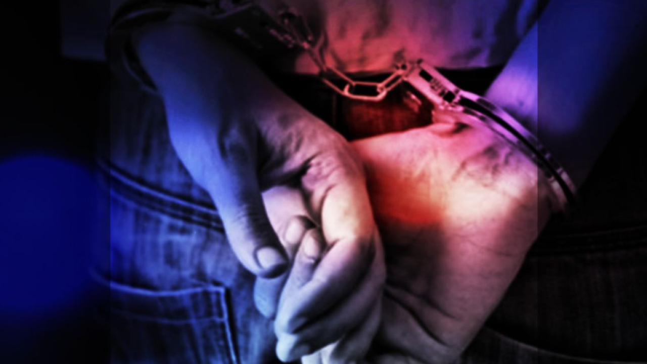 arrest handcuffs generic.PNG