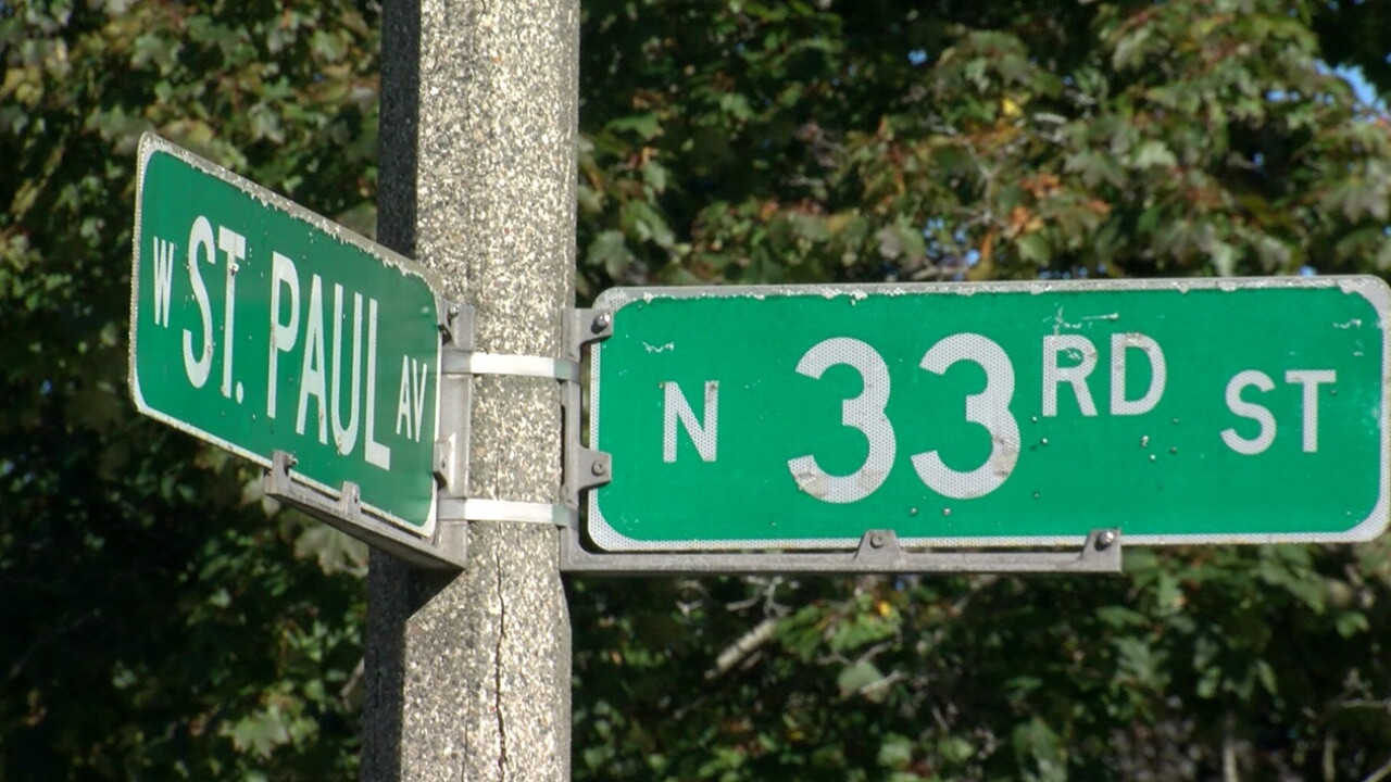 33rd and St Paul