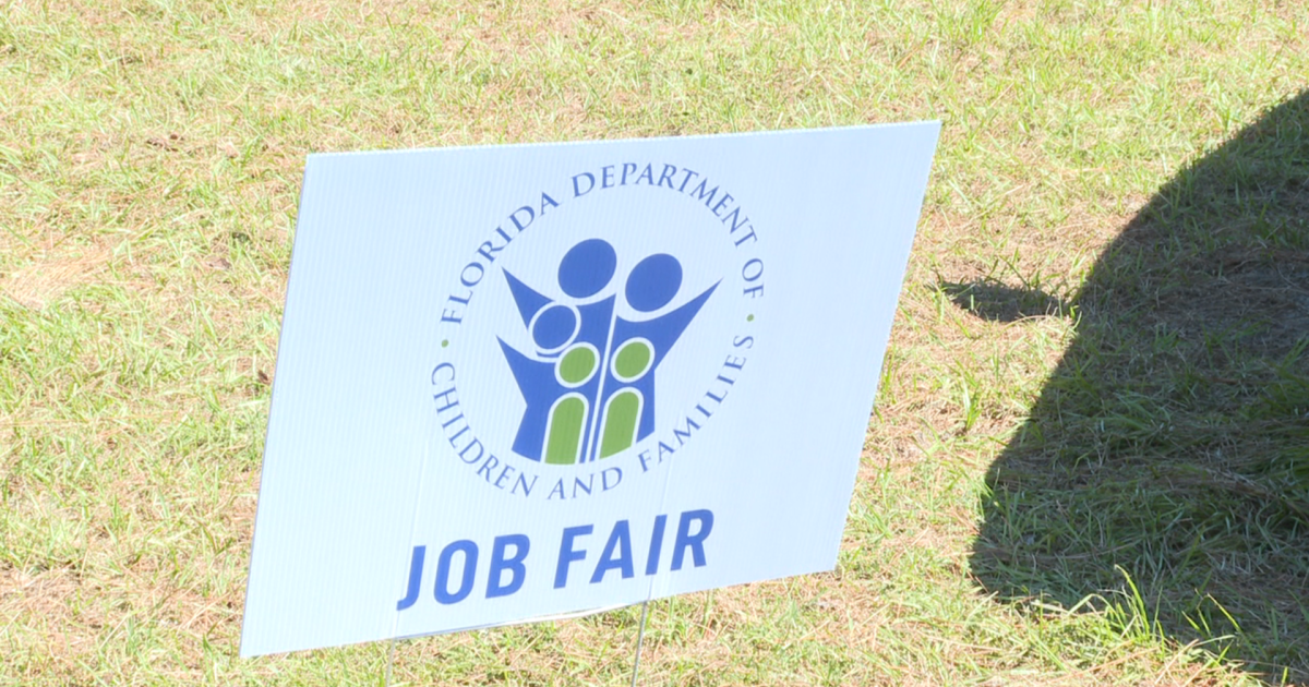 People Perry receive support after Idalia, layoff announcement - Vimarsana News