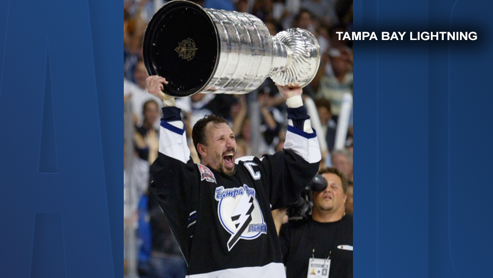 DAVE-ANDREYCHUK-TAMPA-BAY-LIGHTNING.png