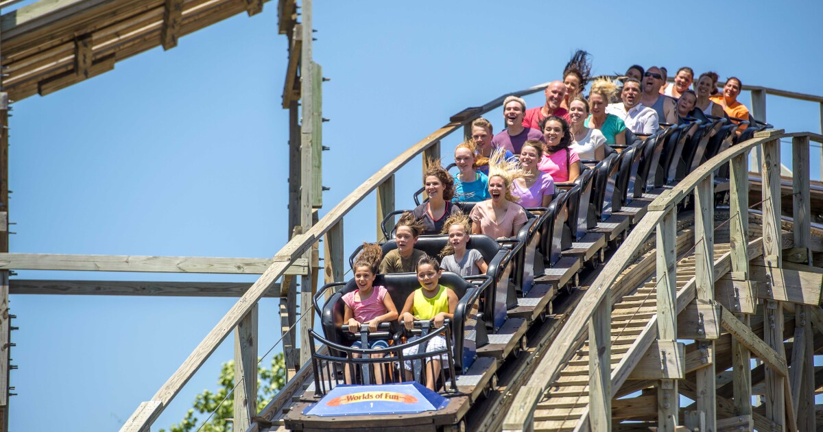 Worlds of Fun announces opening date for 2022 season