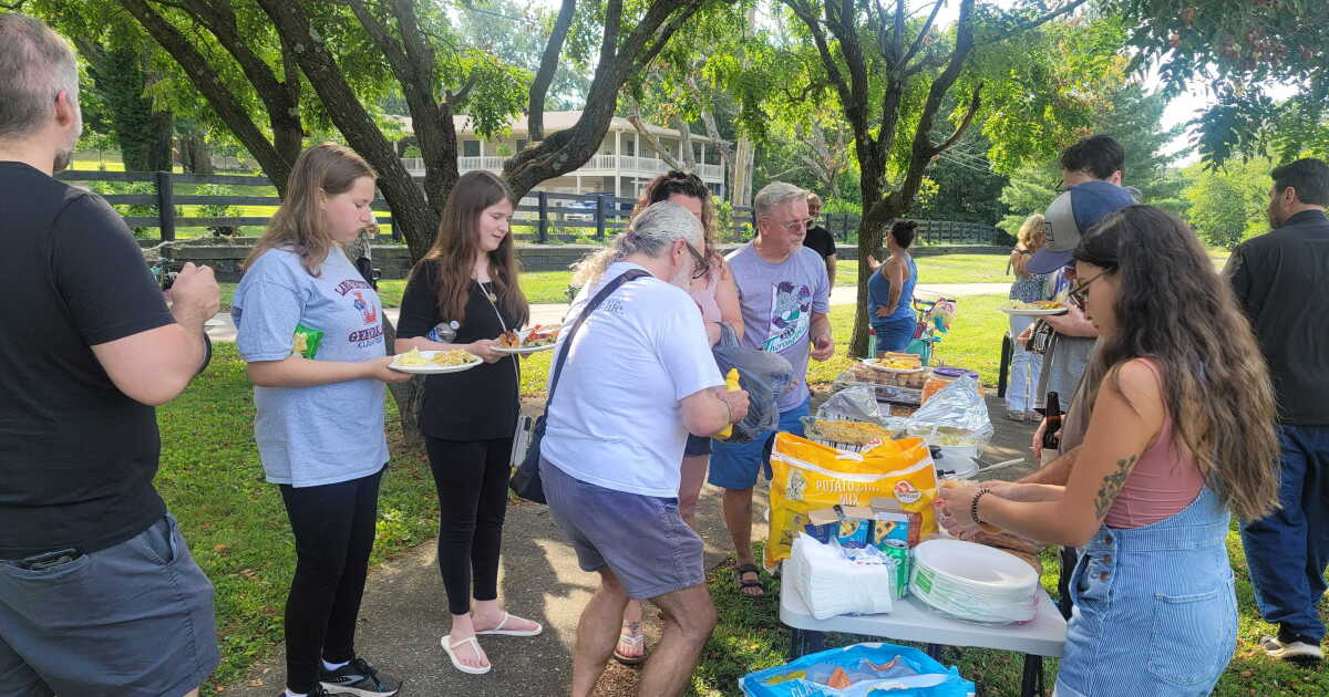 Community cookout held in Lexington park where July homicide took place - Vimarsana News