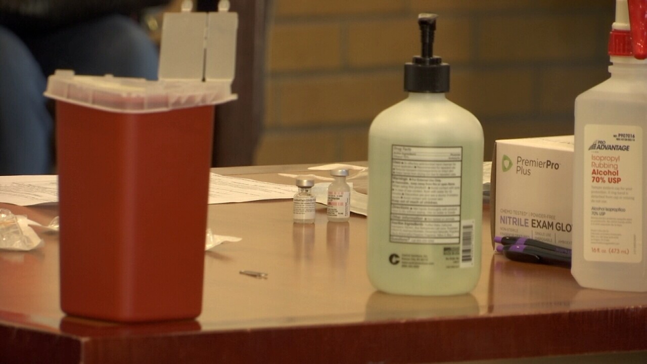 121520 COVID VACCINATION.jpg