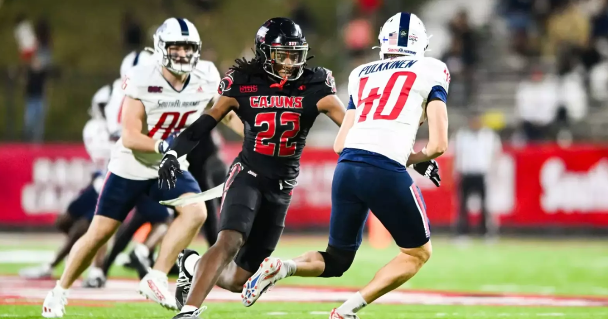 Former Cajuns LB Jaden Dugger making impression with 49ers