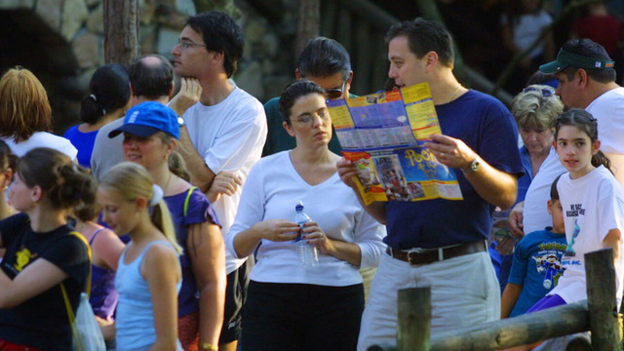 New Disney app seeks to entertain people waiting in long lines at its theme parks