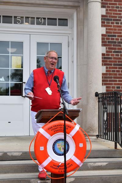 Smith, Michael photo.jpg