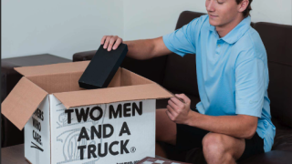 2 Men & A Truck.png