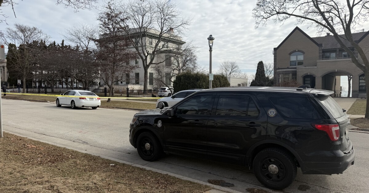 Milwaukee Police investigate shots fired, robbery at Milwaukee residence