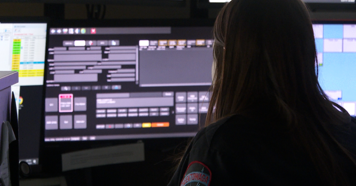 10-year Cheektowaga dispatcher shares ins and outs of field - Vimarsana News