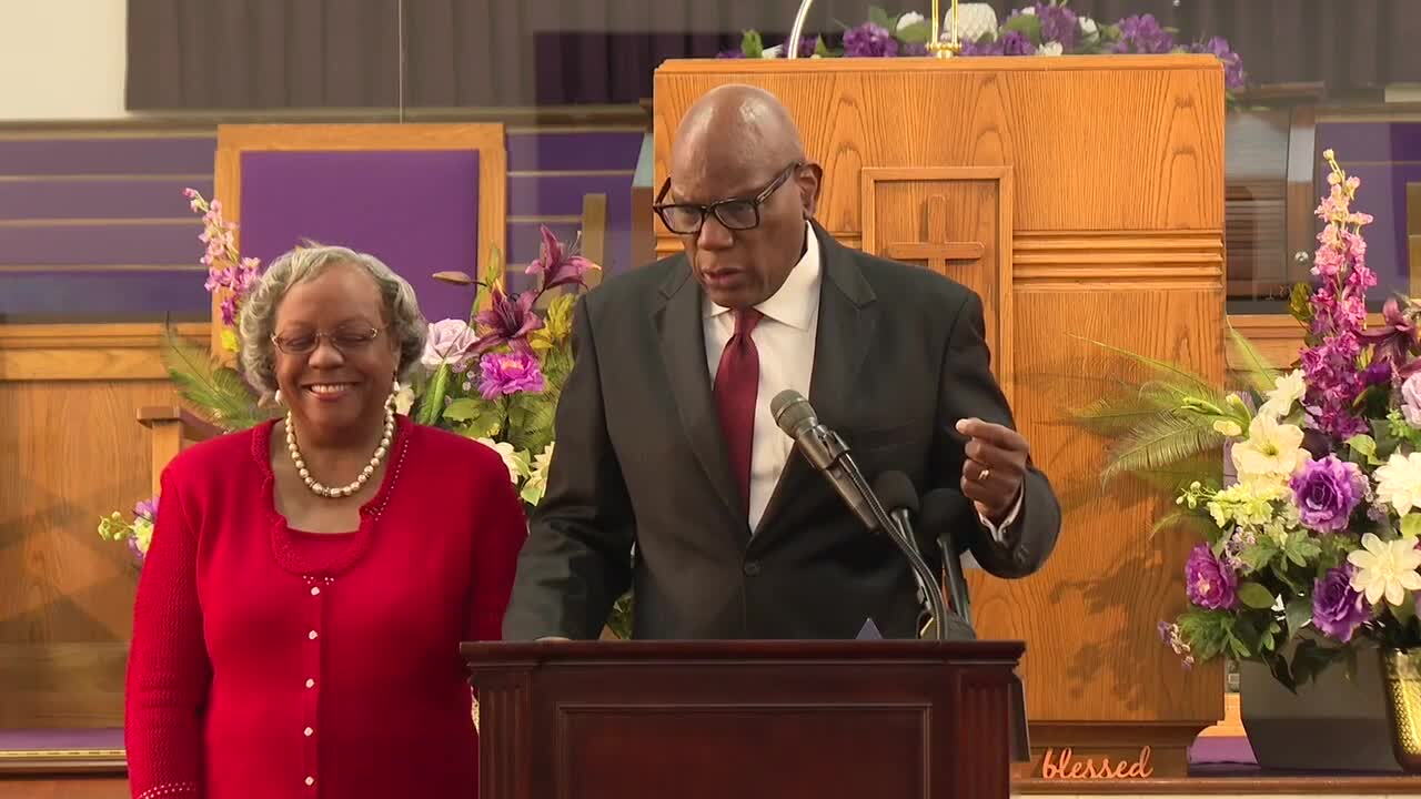 Tallahassee street renamed to honor Rev. and Dr. Holmes for service
