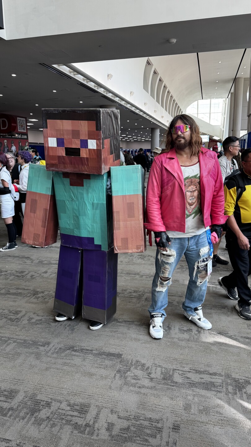minecraft cos.jpg