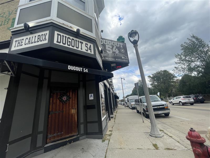 Dugout 54