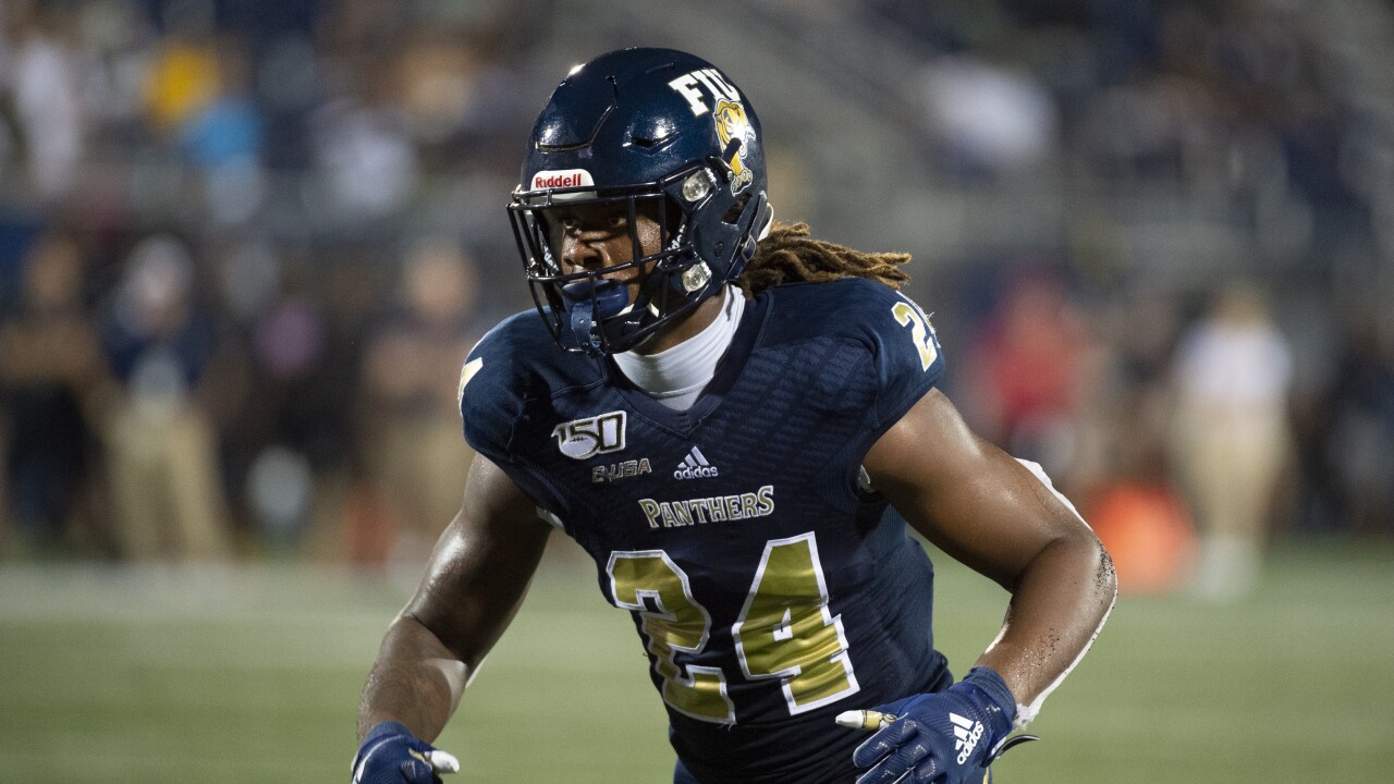 FIU Panthers running back D'Vonte Price in 2019