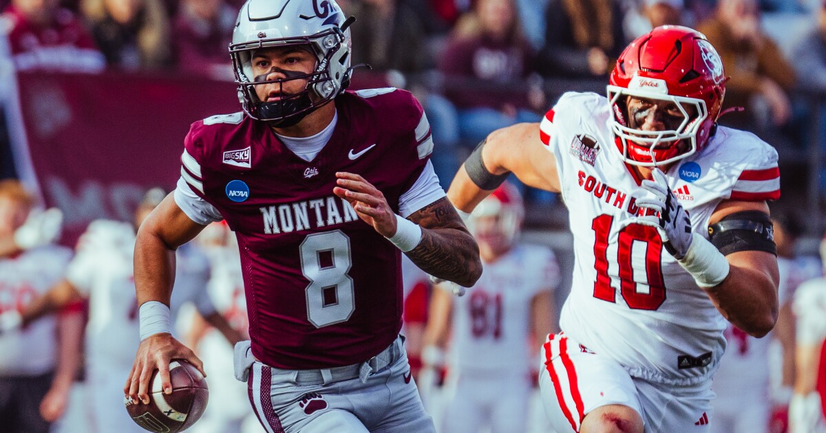 Photos: Montana pours it on in quarterfinal victory over South Dakota