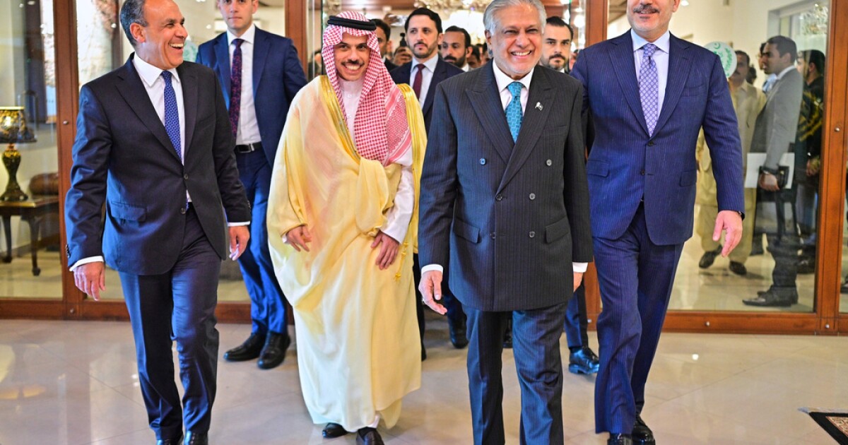 Mediators gather in Pakistan for talks on ending the monthlong Iran war