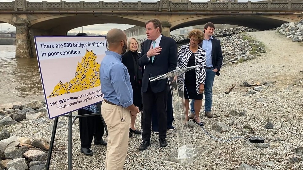 Mayo Bridge Richmond 01.jpg